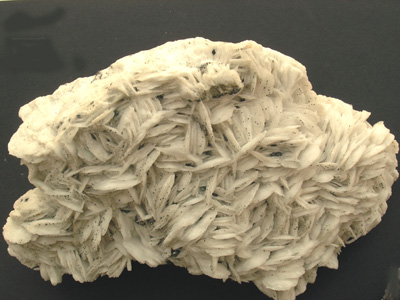 White crested baryte M1368